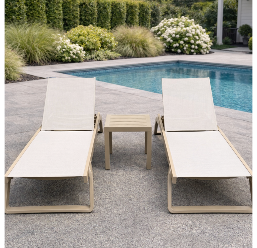 Комплект 2 шезлонга Siesta Tropic + Стол Siesta Ocean Side Table - Taupe