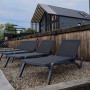 Комплект 2 шезлонга Siesta Pacific + Стол Siesta Ocean Side Table - Dark Grey