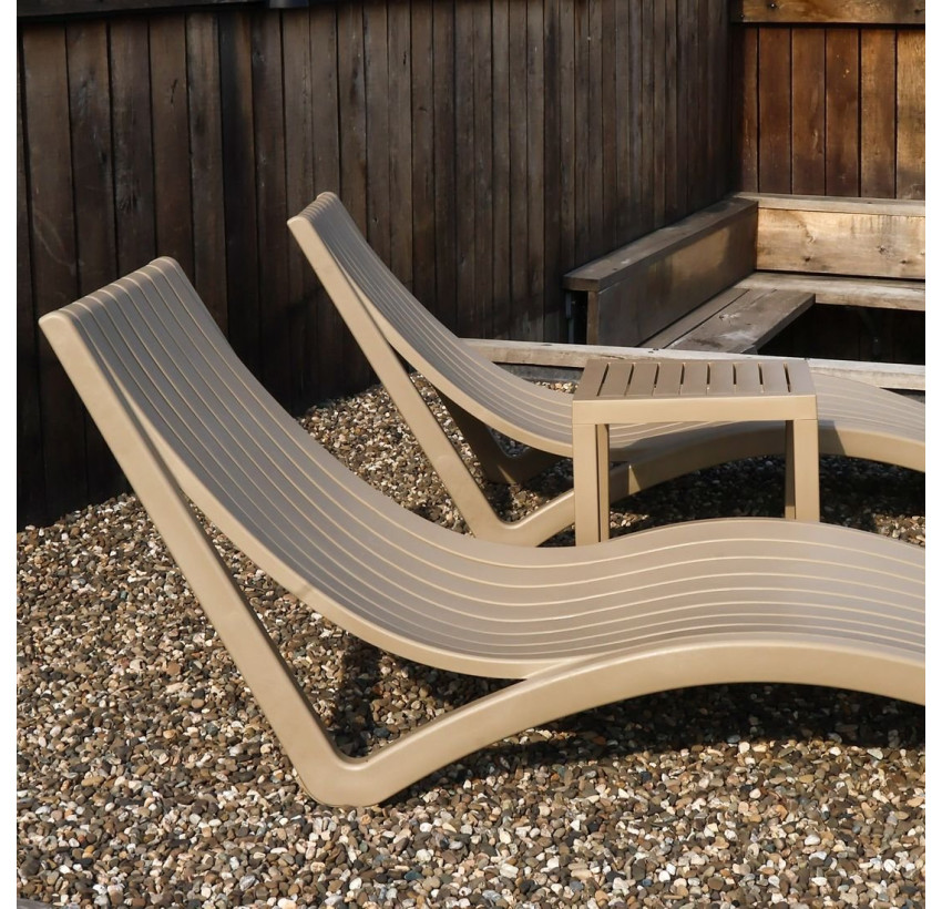 Комплект 2 шезлонга Siesta Slim + Стол Siesta Ocean Side Table - Taupe